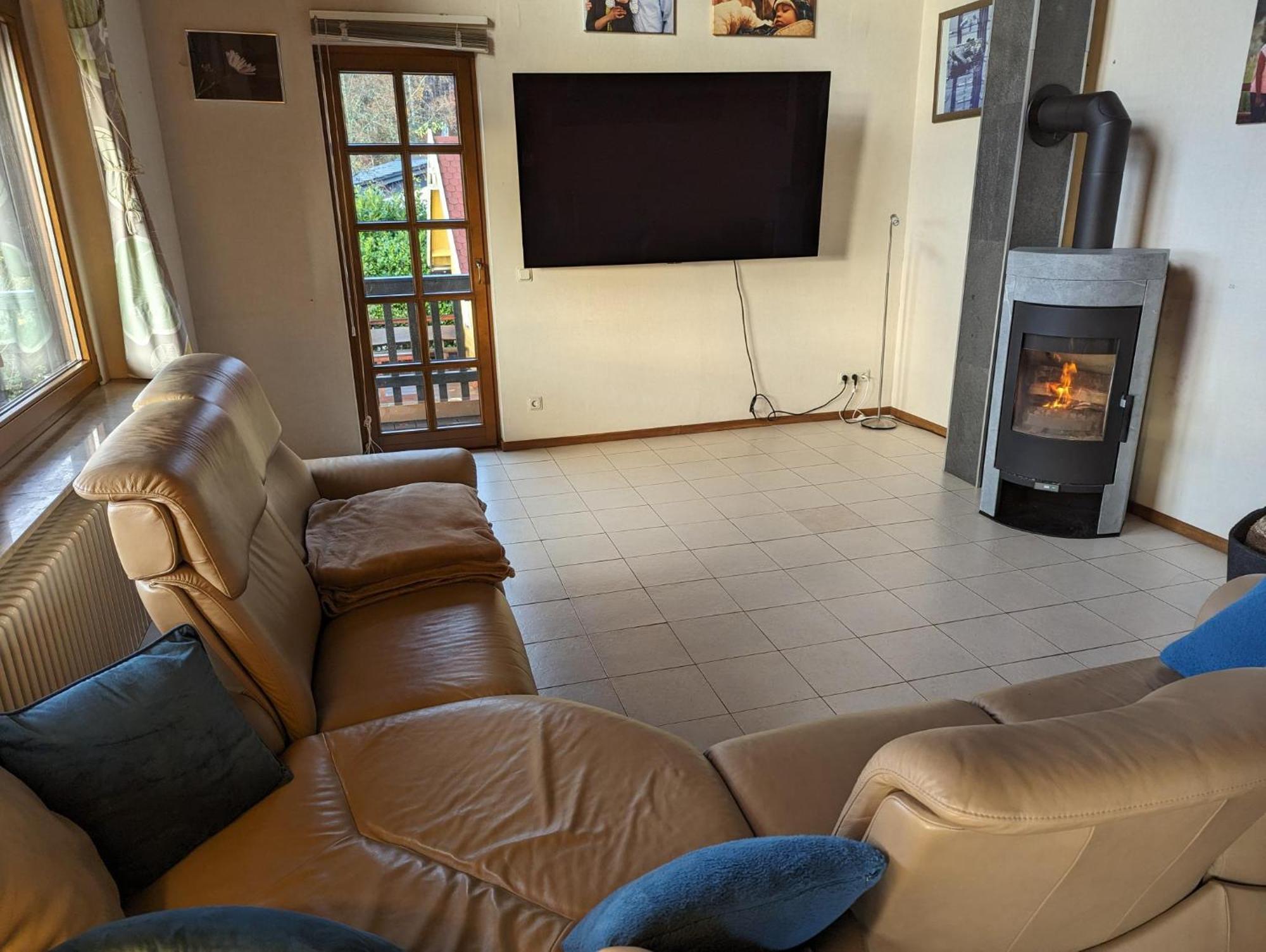 Vila Sonnige Aussicht Losheim Exteriér fotografie